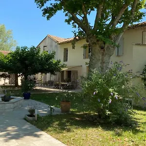  Bed & Breakfast Mas Des Cigognes Frankrijk