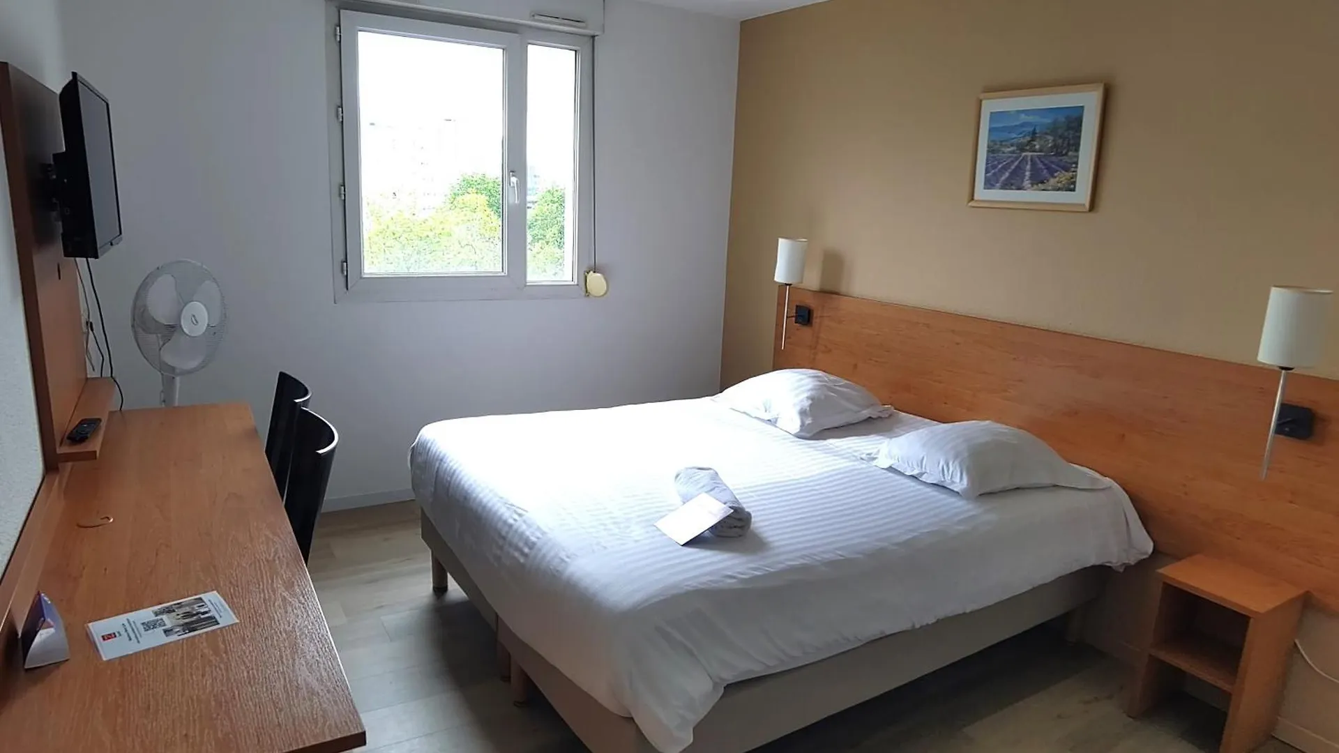 Sejours & Affaires Grenoble Marie Curie Apart otel 2*,  Fransa
