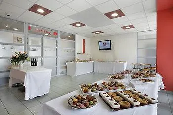 Sejours & Affaires Grenoble Marie Curie Apart otel